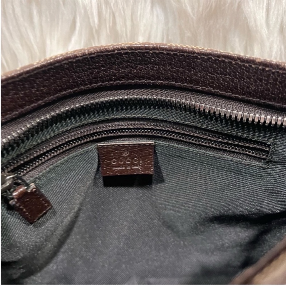 EXCELLENT CONDITION! Authentic Gucci Messenger Signature Crossbody Shoulder Bag - Picture 13 of 16